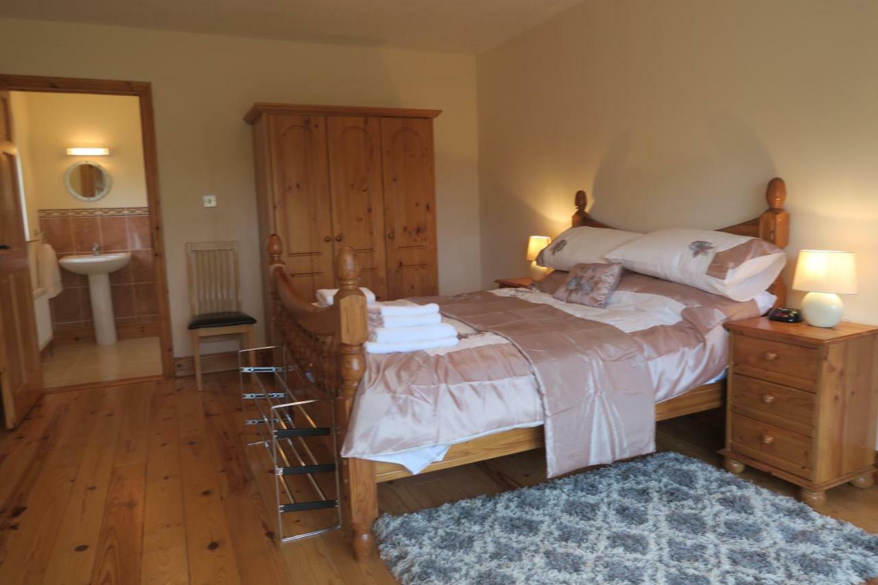 Thistledown - Ballina - Crossmolina - County Mayo - Sleeps 8 - Sister Property To Inglewood Exterior foto