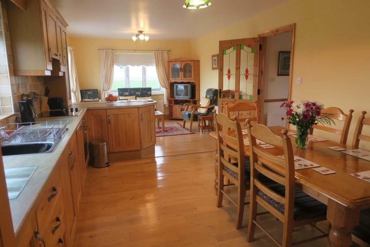 Thistledown - Ballina - Crossmolina - County Mayo - Sleeps 8 - Sister Property To Inglewood Exterior foto